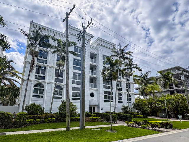 The Meritage Condo photo 2
